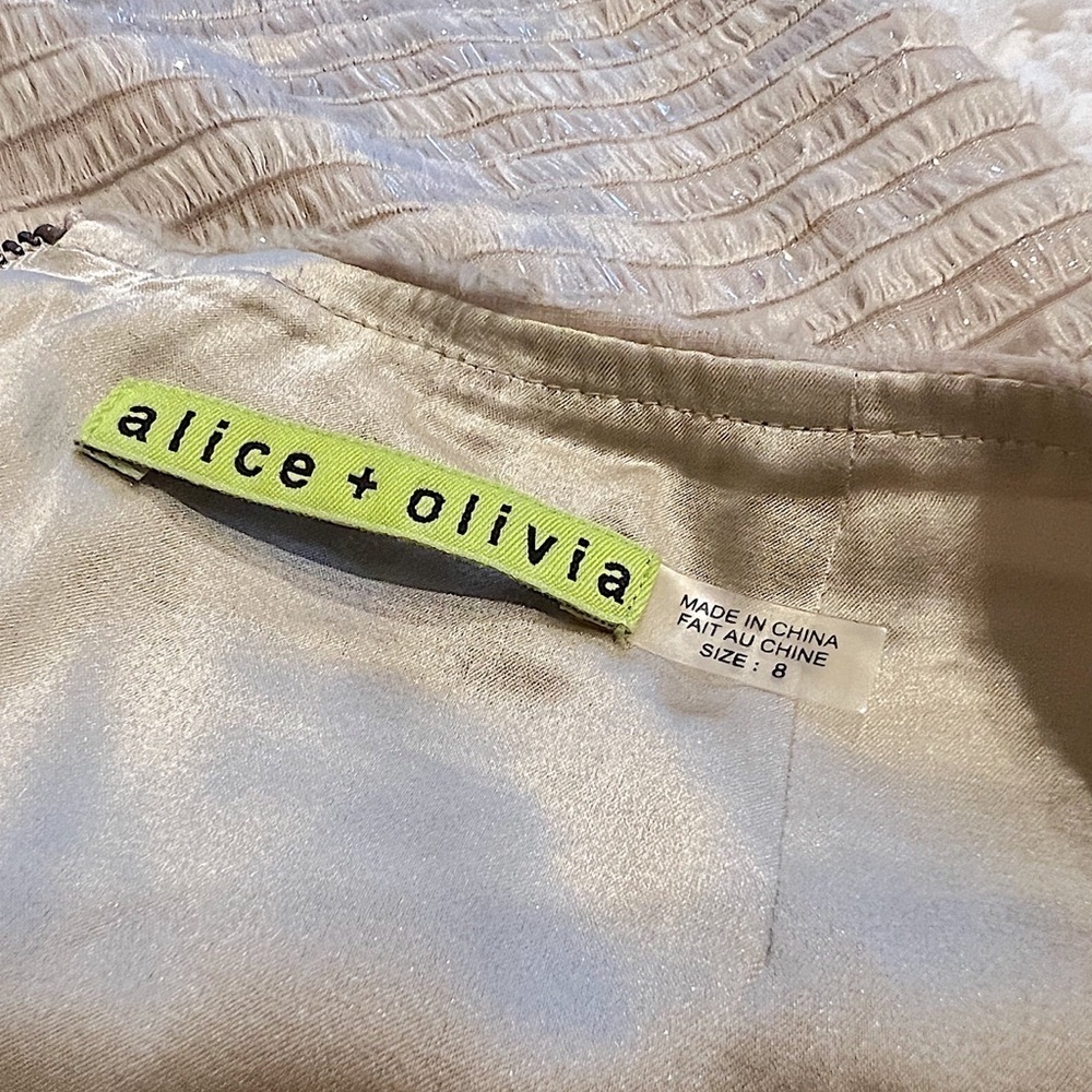 🆕 Alice + Olivia champagne gold sparkle fringe mini skirt mid rise - Picture 6 of 10